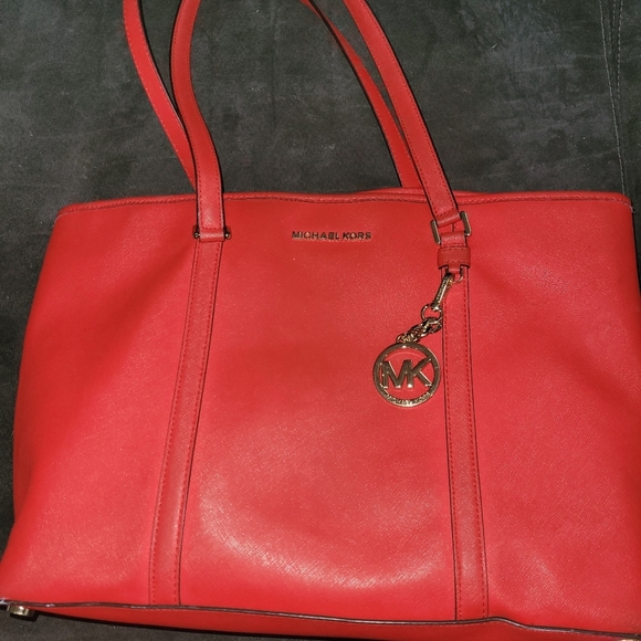 Michael Kors Handbags - Michael Kors Extra Large Bag